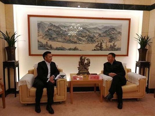 4001百老汇与茅台战略合作携手海外市场新征程