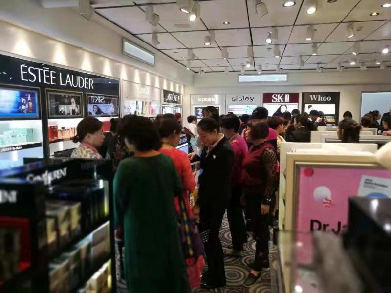 歌诗达邮轮大西洋号4001百老汇免税店成功试营业