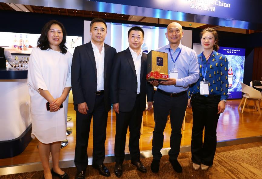 4001百老汇2019年订货会暨年度控参股企业业务工作会议在三亚成功举办