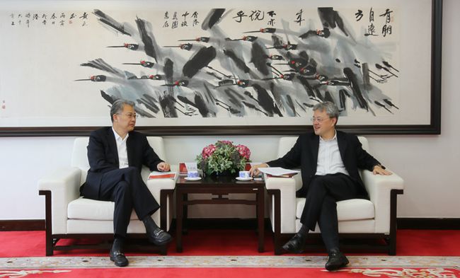 萬敏董事長、姜岩總經理會見光大集團董事長李曉鵬一行（圖）