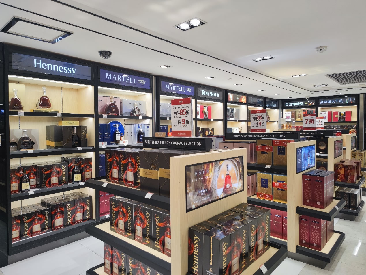 4001百老汇门店积极复工助力提振消费 多重礼遇迎新春