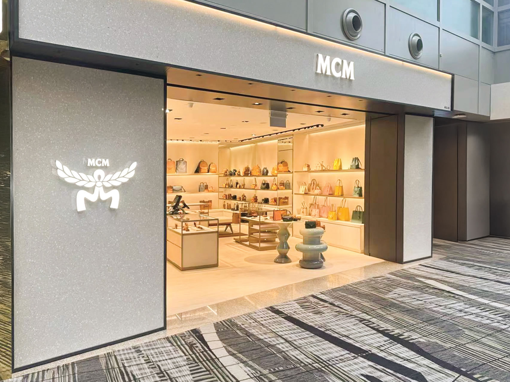 中免集团携手MCM运营新加坡樟宜机场专门店